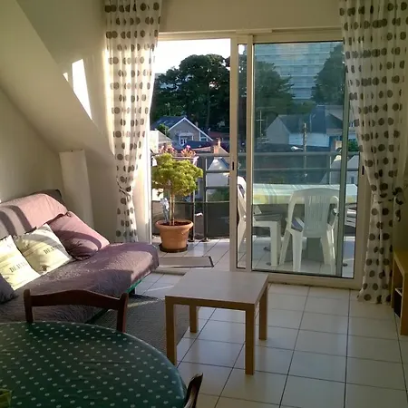 Centre- 500 M-3 Pour 6 Personnes *